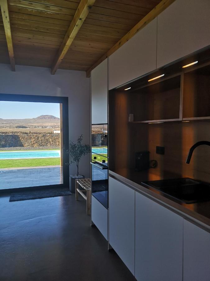 Villa Los Volcanes Lajares Extérieur photo