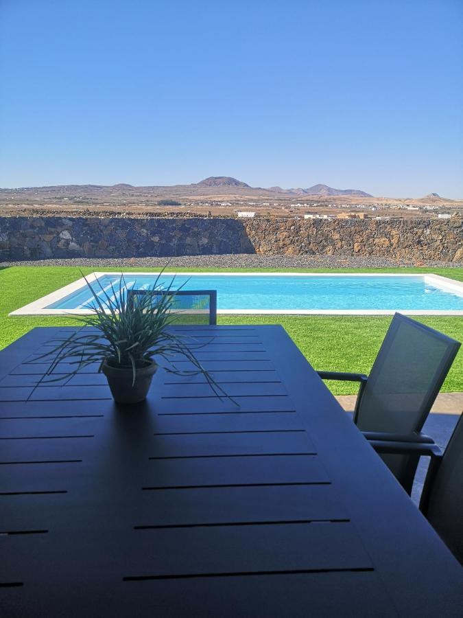 Villa Los Volcanes Lajares Extérieur photo